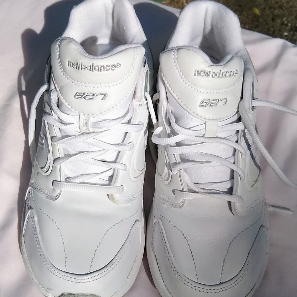 New Balance Women's Size 10 Athletic Shoes